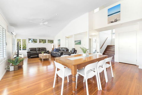 Cabana @ Cupania - Accommodation Newcastle 2