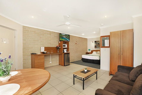 Caboolture Riverlakes Boutique Motel - Accommodation Newcastle 1