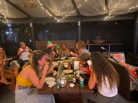 Cairns Beaches Flashpackers - Accommodation Newcastle 1