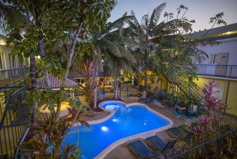Cairns Central YHA - Accommodation Newcastle 0
