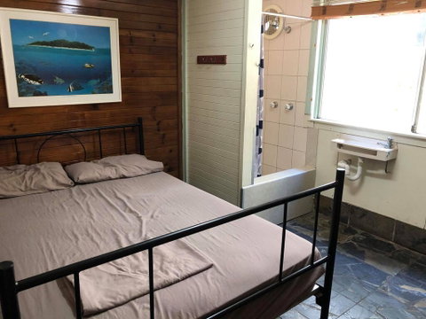 Cairns City Backpackers Hostel - Accommodation Newcastle 2