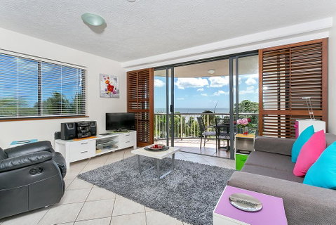 Cairns Esplanade Apartment - Accommodation Newcastle 2