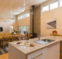 Callala Breeze - access to indoor community pool