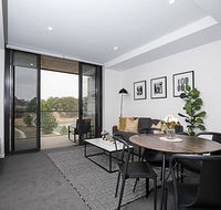 CANBERRA CHIC-hosted byL'Abode Accommodation - Accommodation Newcastle