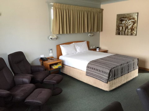 Cannon Park Motel - Accommodation Newcastle 0