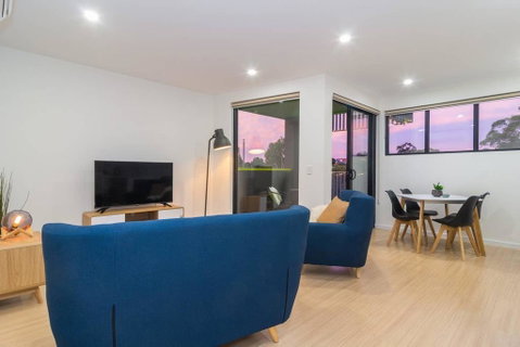 Canopy @ 44-Minutes From The CBD, Train And Cafes - Wifi - Nespresso - Amenities - Accommodation Newcastle 2