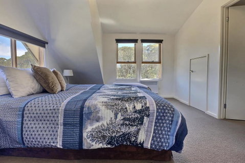 Cape Cod - Accommodation Newcastle 2