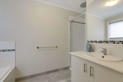Cape Woolamai Haven - Accommodation Newcastle 2