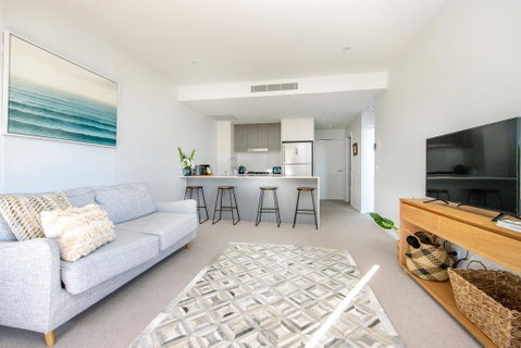 Captain's Nest - Accommodation Newcastle 0