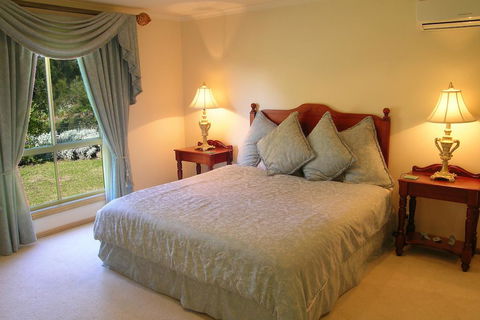 Carolynnes Cottages - Accommodation Newcastle 1