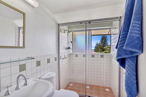 Cascades - Accommodation Newcastle 3