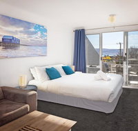 Cascades 7- Centrally located with beautiful views - Accommodation Newcastle