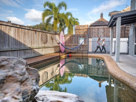 Castaways Backpackers Cairns - Accommodation Newcastle 0