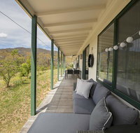 Cavallino - 52 Kunama Drive - Accommodation Newcastle