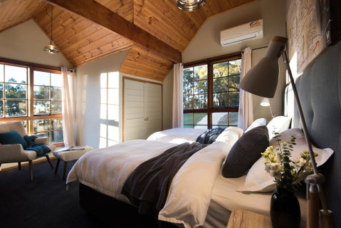 Cedar And Stone - Accommodation Newcastle 3