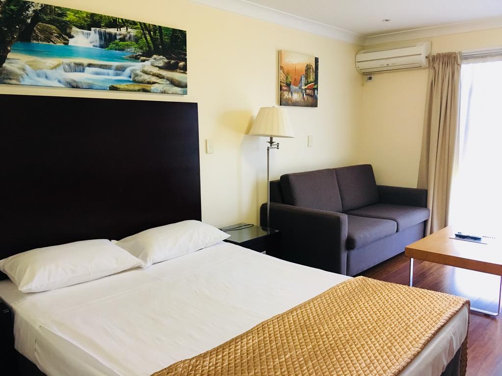 Oxley QLD Accommodation Newcastle