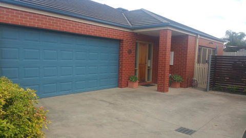 Central 2DYE4 On Annesley - Accommodation Newcastle 0