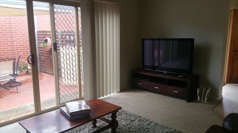 Central 2DYE4 On Annesley - Accommodation Newcastle 3