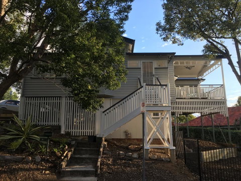 Central Cottage - Accommodation Newcastle 2