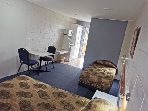 Central Motel Ipswich - Accommodation Newcastle 2