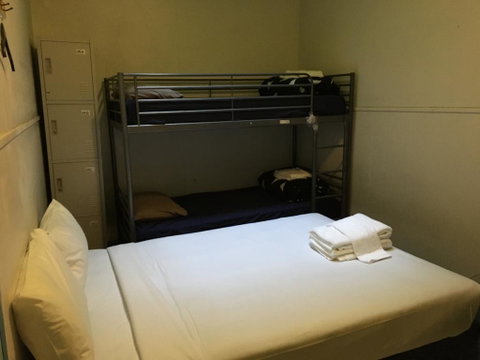 Central Perk Lodge - Accommodation Newcastle 1