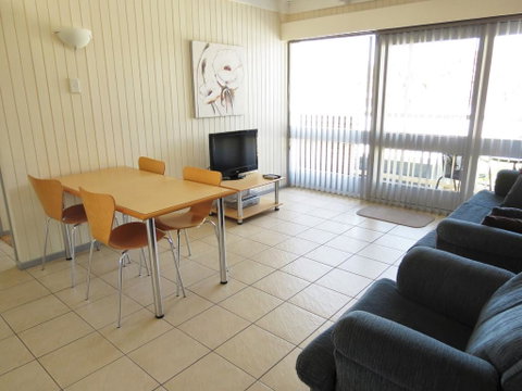Chapman Court - Accommodation Newcastle 2