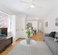 Charming parkside apartment in quiet area - Accommodation Newcastle