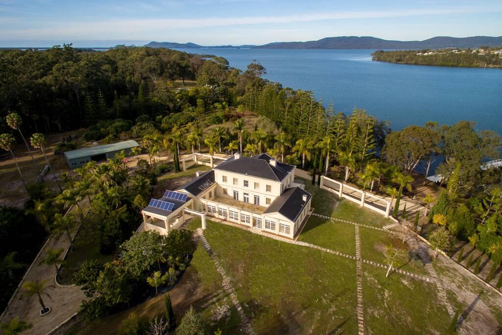 Wallis Lake NSW Accommodation Newcastle