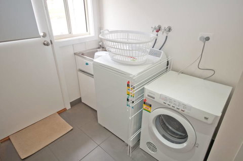 Chevallier - Accommodation Newcastle 3