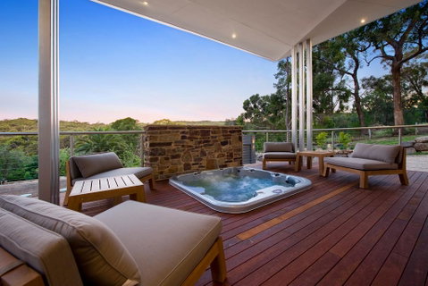 Cinque - Accommodation Newcastle 1