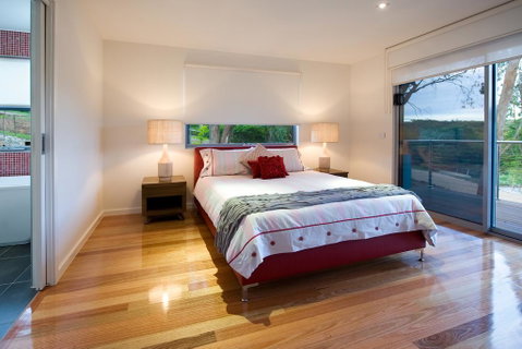 Cinque - Accommodation Newcastle 3