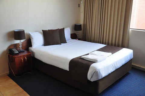 City Park Hotel - Accommodation Newcastle 1