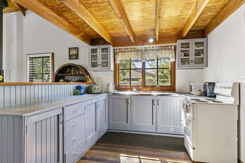 Clervaux Cottage - Accommodation Newcastle 3