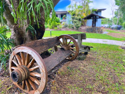 Clouds Mapleton - Accommodation Newcastle 1