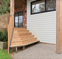 COASTAL BEAUTY ON BRUCE - Accommodation Newcastle