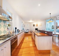 Coastal Penthouse at Coogee Beach - Accommodation Newcastle
