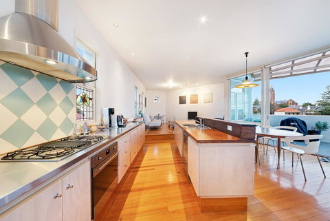 Coastal Penthouse At Coogee Beach - Accommodation Newcastle 0