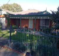 Cobram Cottage - Accommodation Newcastle