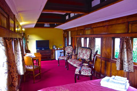 Codrington Settlement & Gardens - Accommodation Newcastle 3