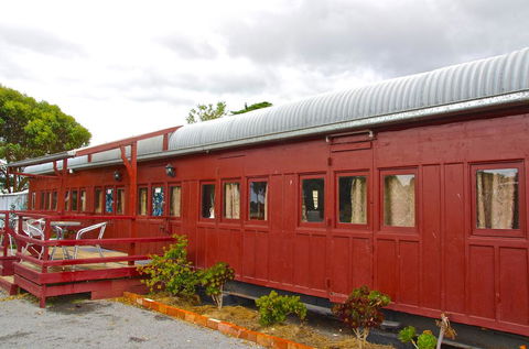 Codrington Settlement & Gardens - Accommodation Newcastle 1