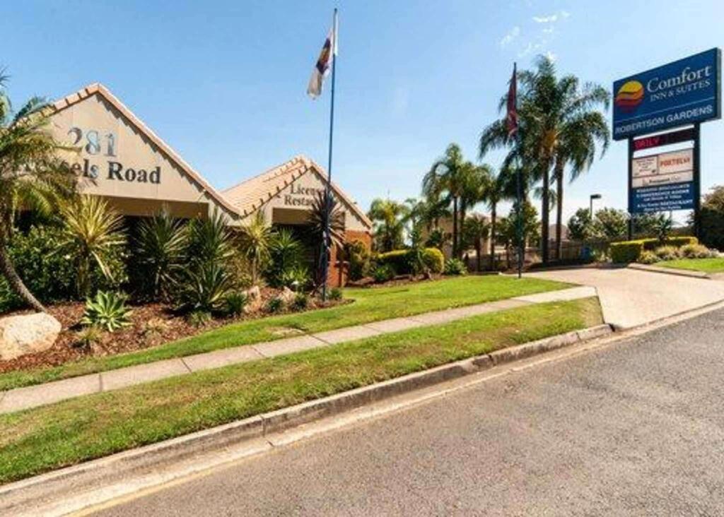 Nathan QLD Accommodation Newcastle