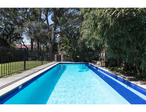 Comfy Family Home In Chill Beachside Neighbourhood - Accommodation Newcastle 1