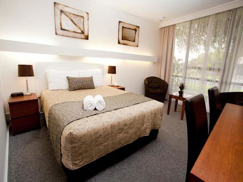Connells Motel & Serviced Apartments - Accommodation Newcastle 2