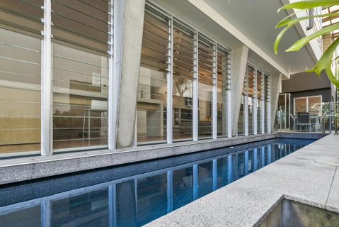 Contemporary & Central, Sunshine Beach - Accommodation Newcastle 0
