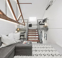 Converted Warehouse City Loft - Accommodation Newcastle
