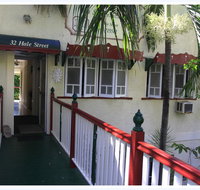 Coral Lodge Bed and Breakfast Inn - Accommodation Newcastle