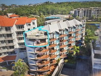 Coral Sea Views Beachfront Penthouse