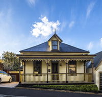 Corinda Contemporary - Accommodation Newcastle