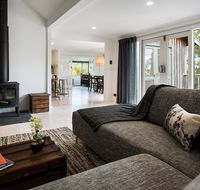 Cornish Hill House - Accommodation Newcastle
