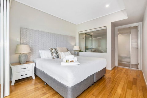 Corporate Boardies @ Bells Boulevard - Accommodation Newcastle 3